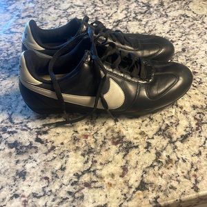 Black Nike shoes